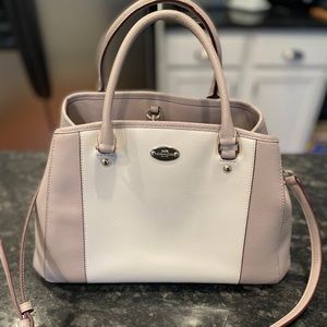 Rare Beautiful Coach purse!
